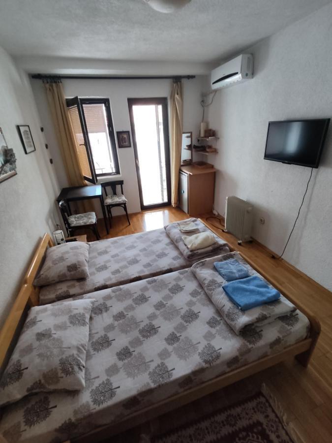 杜金卡别墅旅馆 奥赫里德 客房 照片