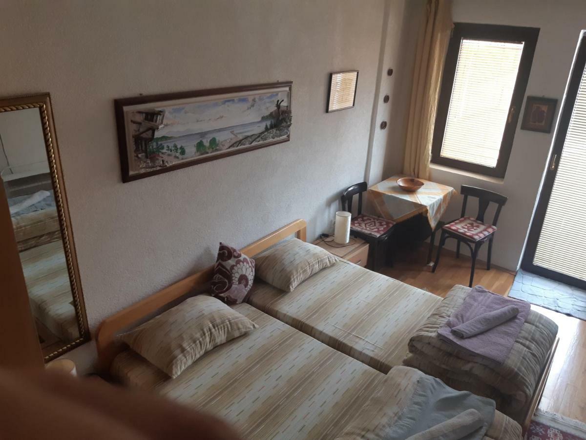 杜金卡别墅旅馆 奥赫里德 外观 照片